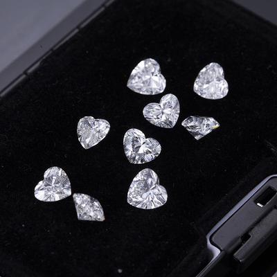 kaufen DEF Farbe VVS Klarheit Kleine Diamanten Melee 2.4-2.7x4.3-4.5mm 0,01 bis 0,68ct Weiße Herzform online manufacture