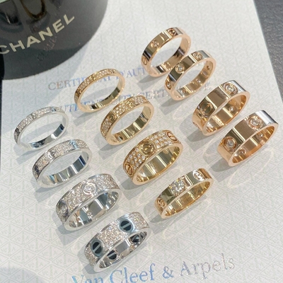 kaufen Liebe Hochzeitsband Diamant gepflasterte Replik Verlobungsringe 18k Gold online manufacture