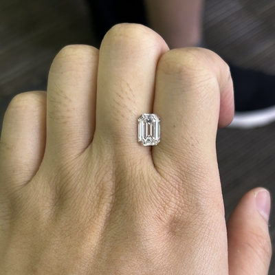 2.31 Karat Labor gewachsen Smaragd geschnitten Diamant VS1 Klarheit E Farbe